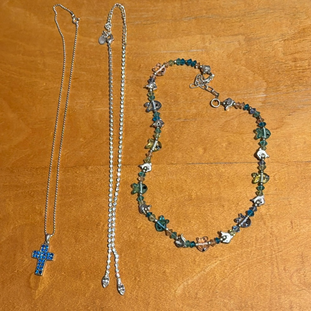 Cute set of 3 necklaces